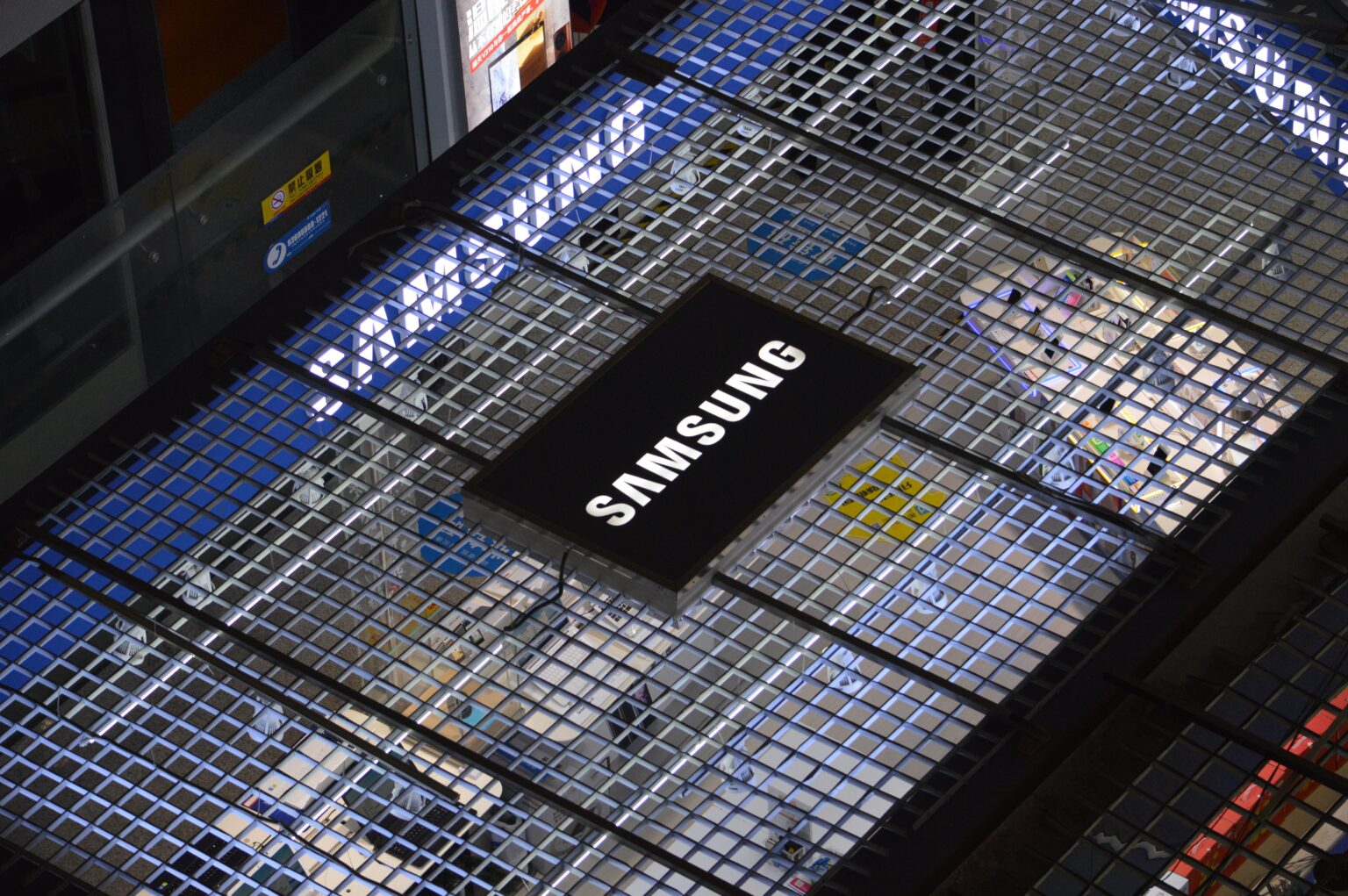 ASML-Samsung-chip research-EUV lithography-semiconductor industry