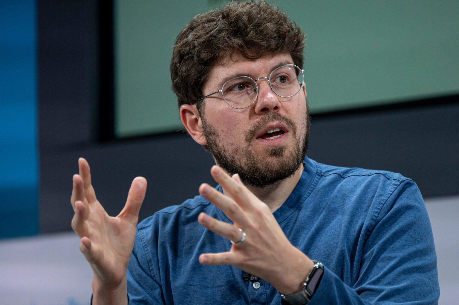Discord-Jason Citron-Hamam Sakhnini-Management Change-IPO Discord
