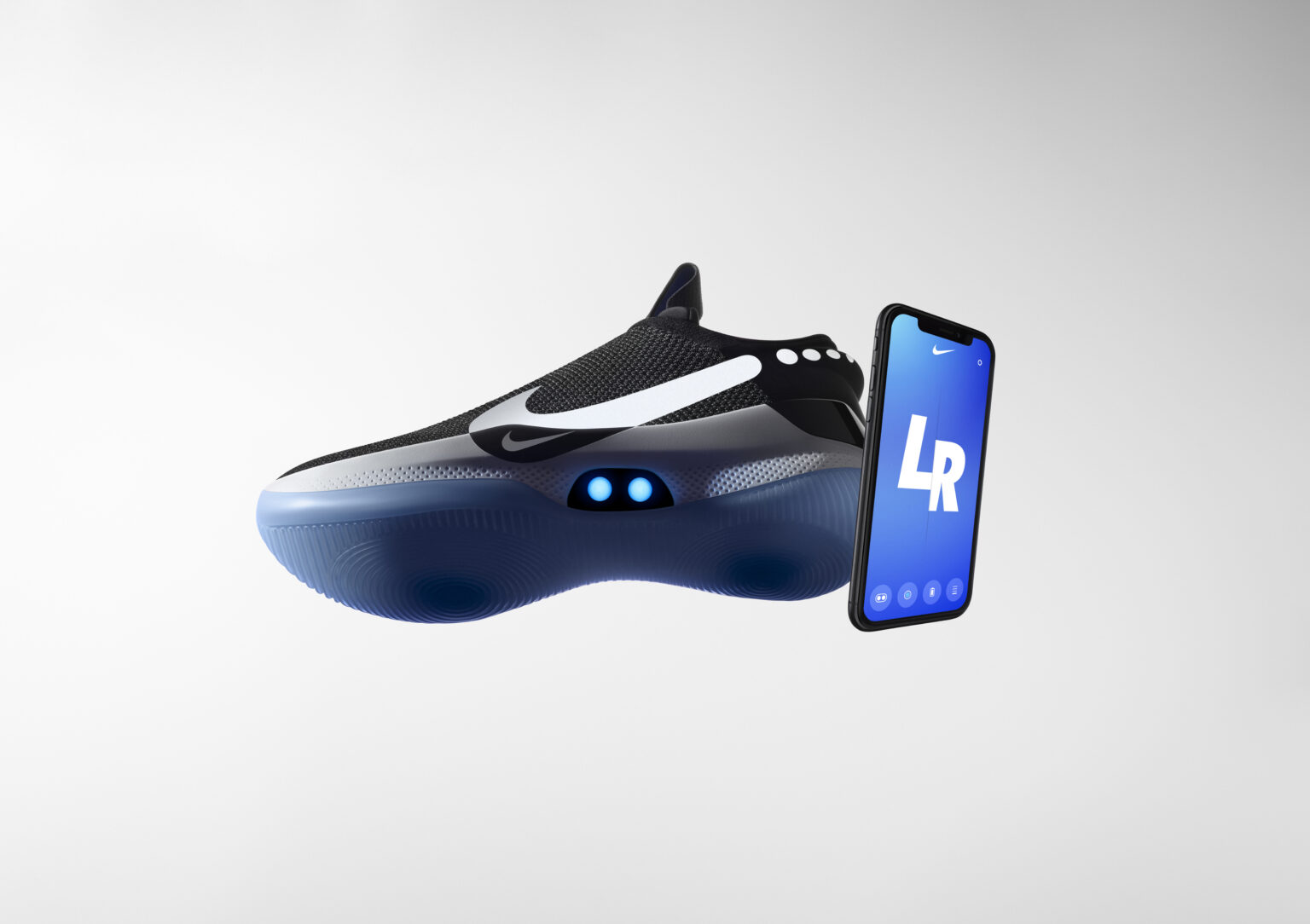 Hyperboot-Nike-Smart Shoes-Recovery Technology-Compression and Heating-Wearable Tech