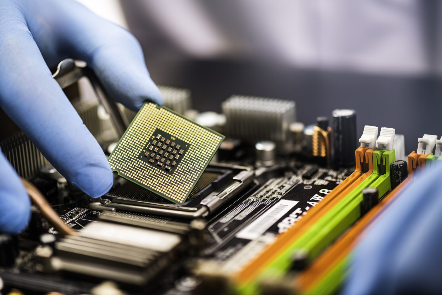 Intel-economic crisis-tariffs-chip industry-demand reduction
