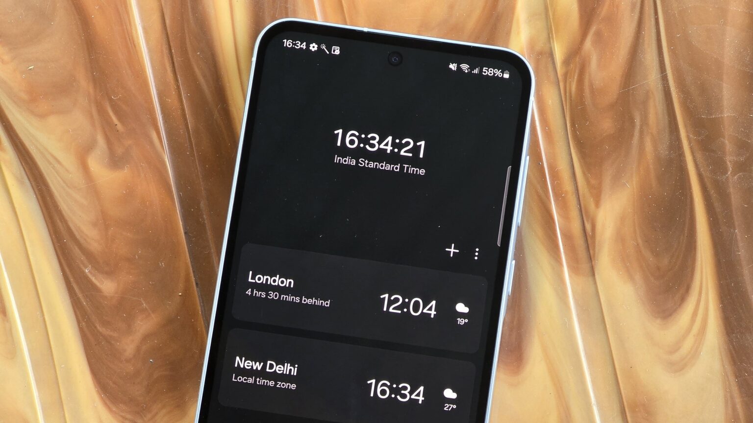 One UI 7-Samsung-alarm customization-personalized volume-clock app features