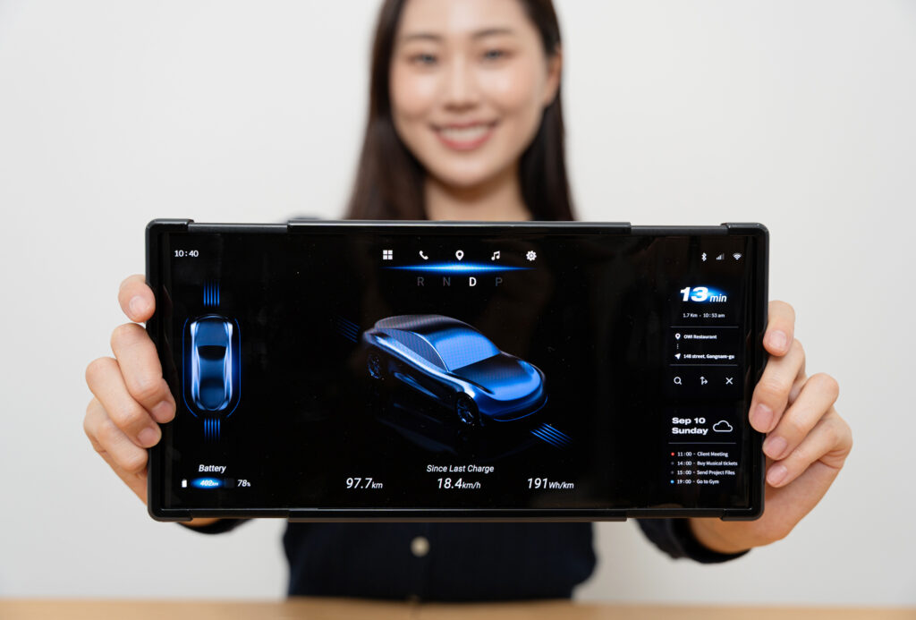 Samsung-OLED display-Tandem OLED-automotive OLED-in-car technology
