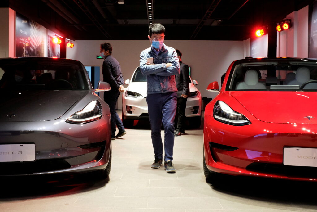 Tesla-Model Y-electric SUV-three-row version-Giga Shanghai-Chinese market