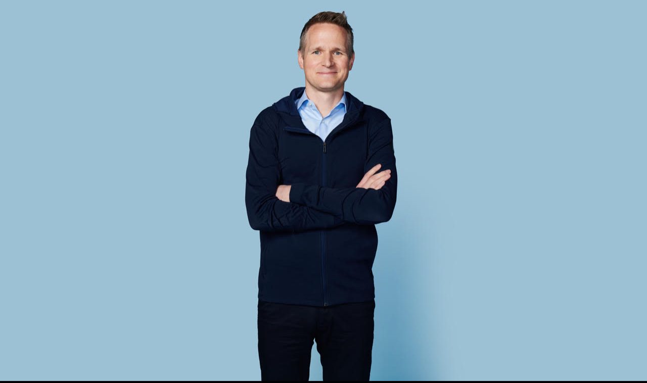 apple music-leadership changes-Oliver Schusser-Nic Enman-global markets-Apple India-Apple China
