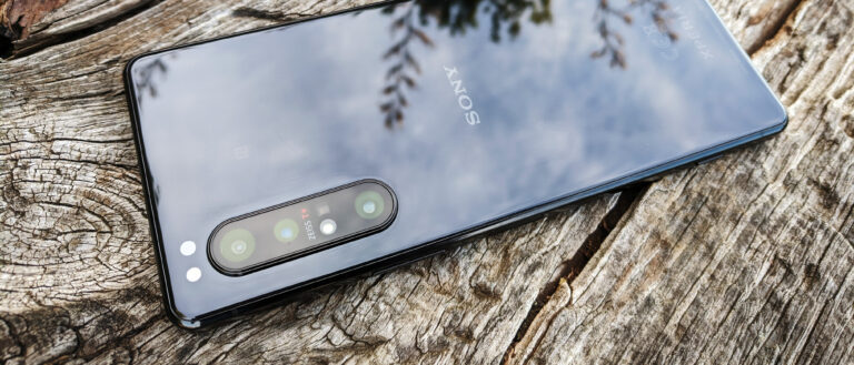 sony-xperia 1 mark 7-telephoto lens-Exmor T-1.2-inch sensor