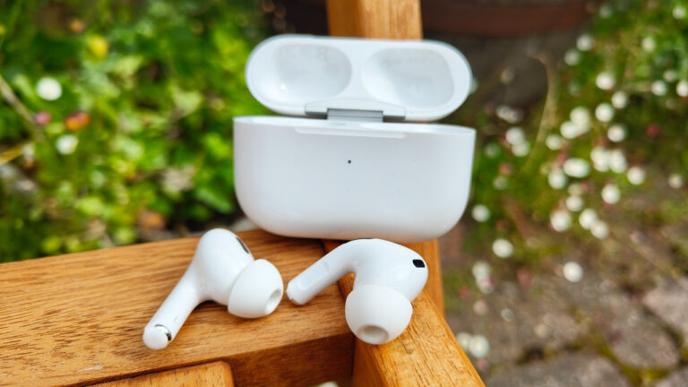 AirPods Pro 2-AirPods Pro 3-Apple-Wireless Headphone-H3 Chip