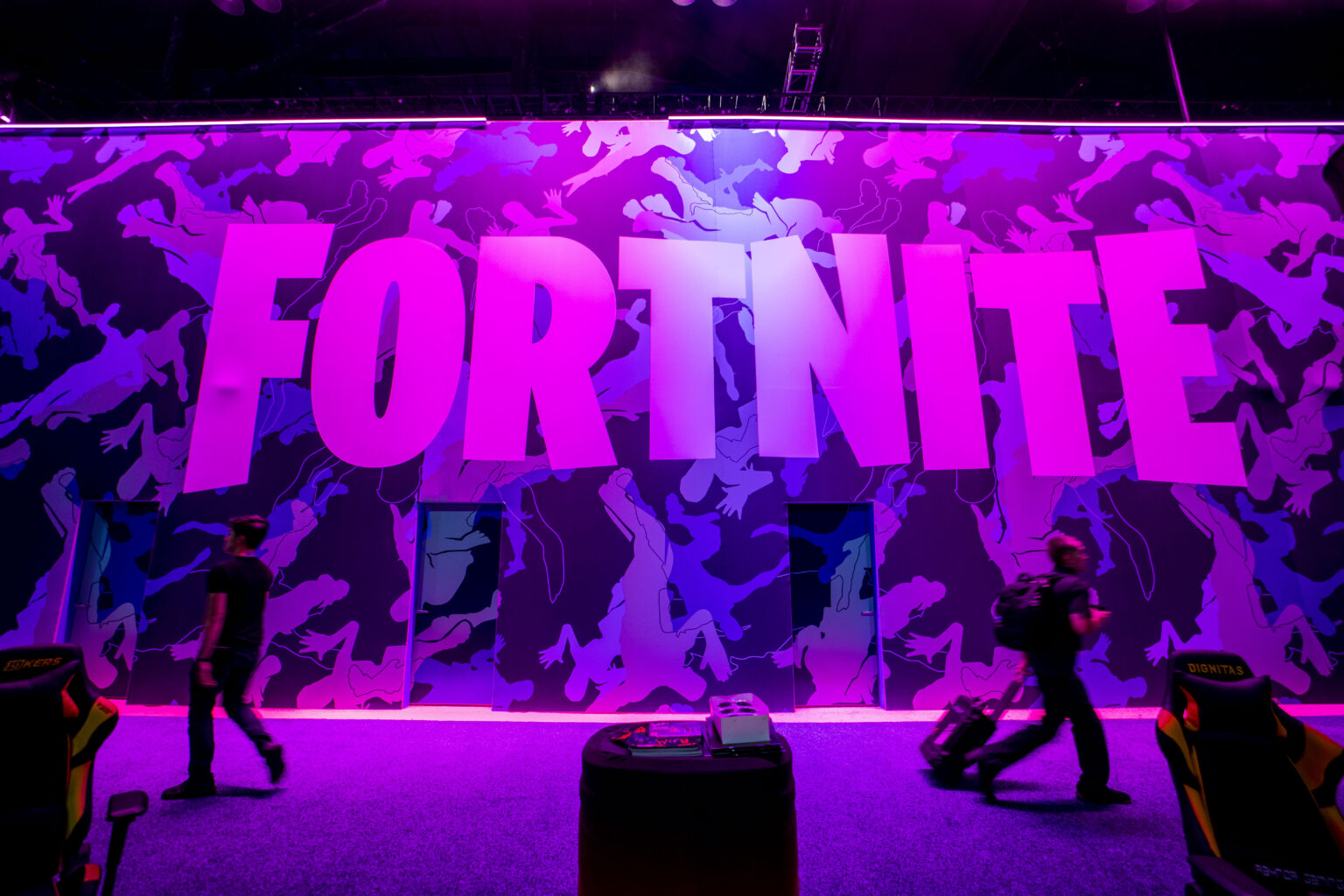 Apple-Epic Games-Fortnite-App Store-Digital Monopoly