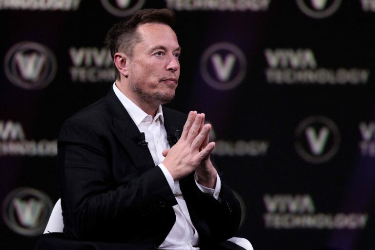 Elon Musk-Tesla-xAI-SpaceX-Starship-Social Networks-Technology