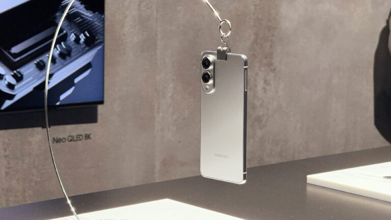Galaxy S25 Edge-Cooling System-Samsung-Snapdragon Chip-Vapor Chamber