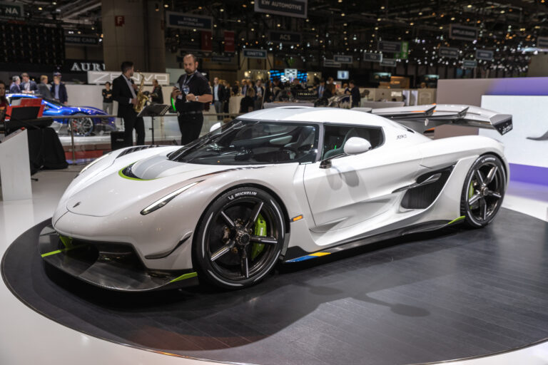 Koenigsegg-Jesko Absolut-high-speed cars-automotive technology-speed record