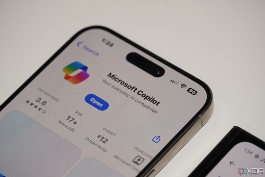 Microsoft-AI-GroupMe-Messaging App-Copilot4o-New Technology-Image Generation
