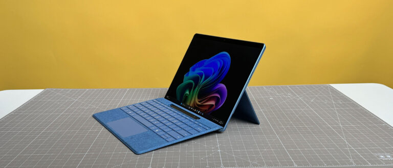 Microsoft-Surface Connect-USB-C-Surface Pro-Surface Laptop-Magnetic Port