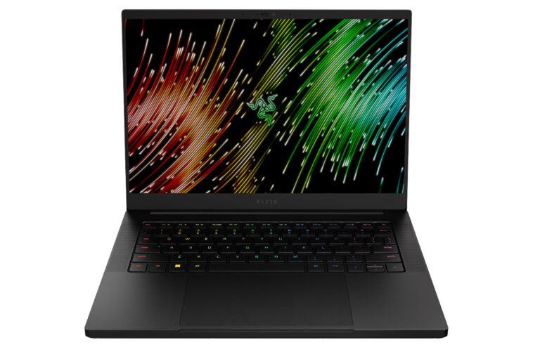 Razer Blade 14-Razer Blade 16-RTX 5070-AMD Ryzen AI 9-Gaming Laptop