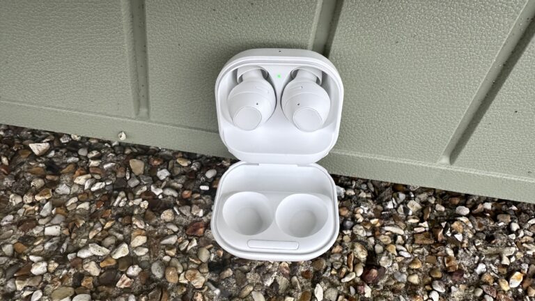 Samsung-Galaxy Buds Core-battery 500mAh-Galaxy Buds specs-Galaxy Buds FE comparison
