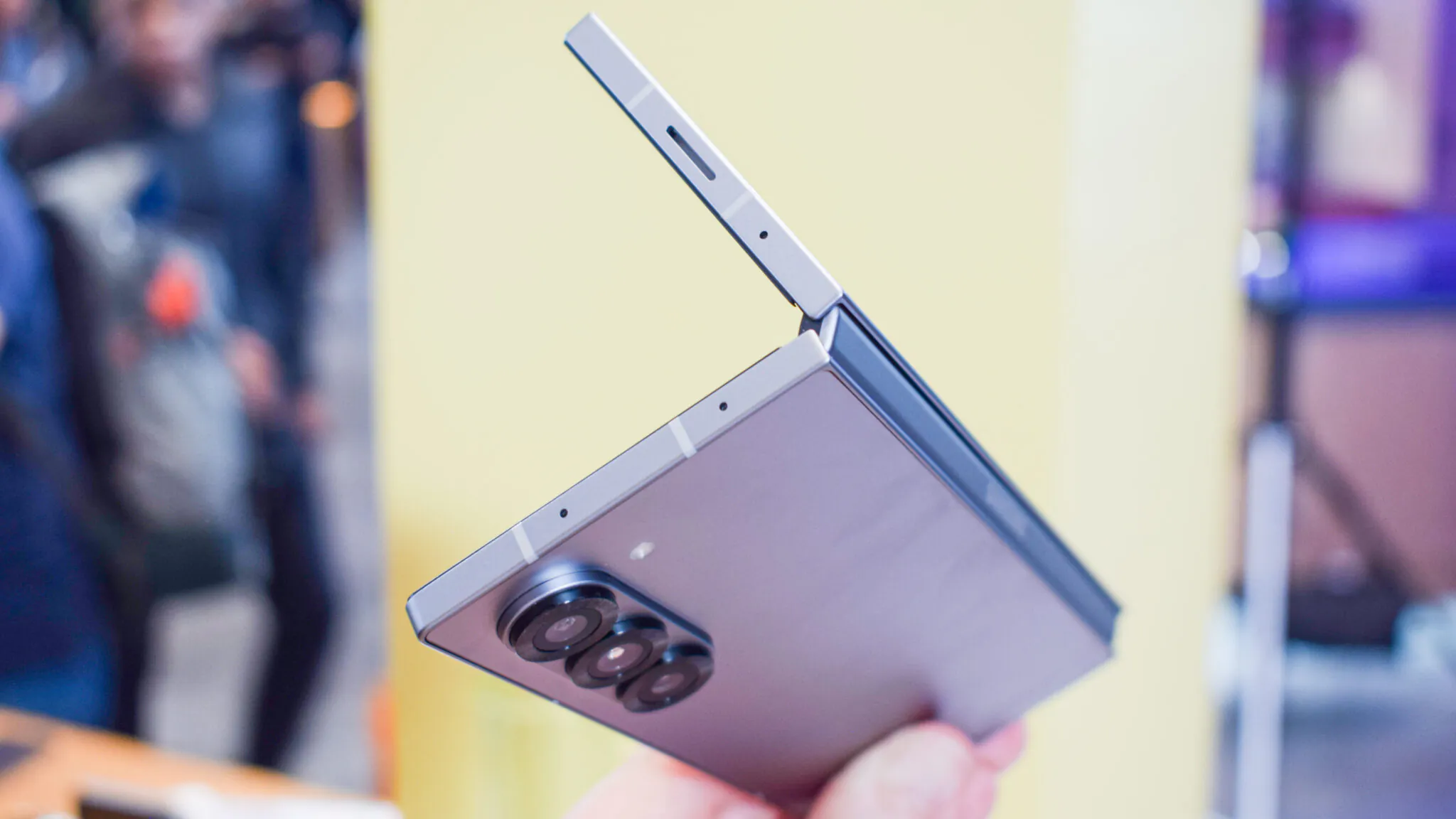 galaxy z fold 7-galaxy z flip 7-samsung new york event-samsung XR headset-galaxy watch