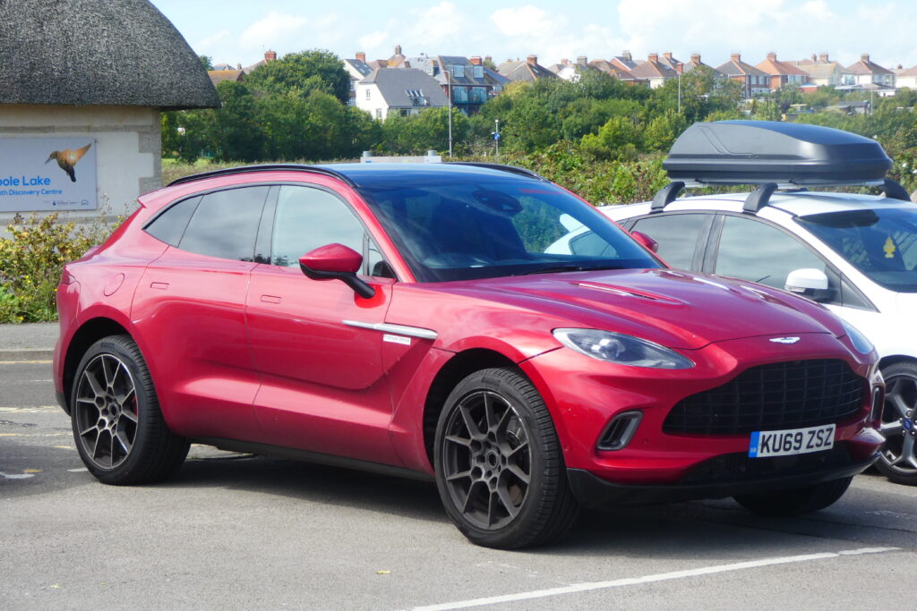 Aston Martin-DBX S-luxury SUV-DBX707-sports cars