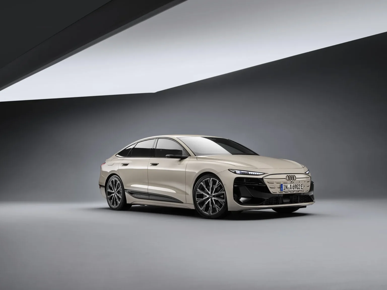 Audi A6-Audi 2026-Aerodynamic sedan-Luxury sedan-Adaptive suspension