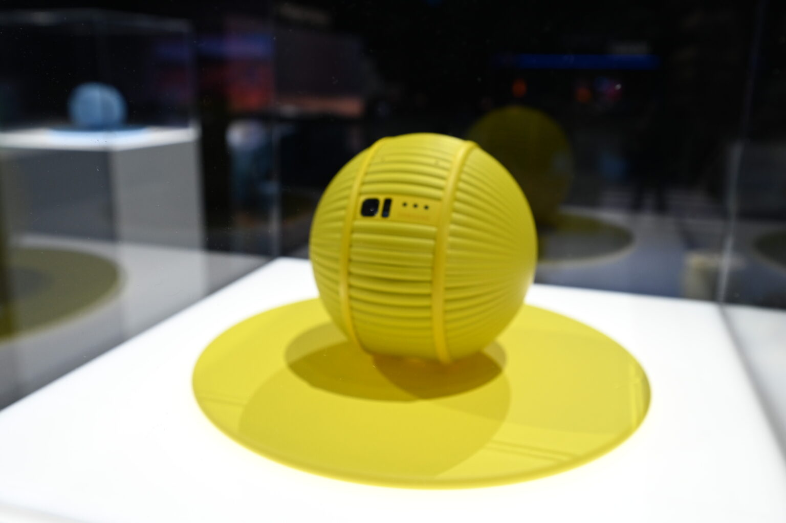 Ballie robot-Samsung-AI-Smart Home-SmartThings
