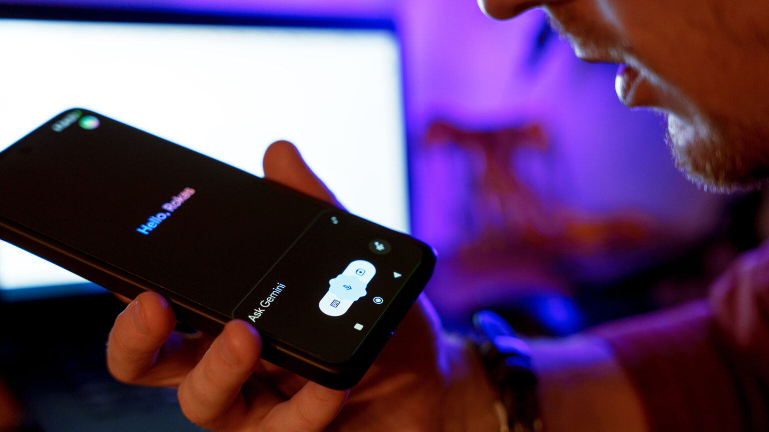 Gemini assistant-Google-Samsung-Artificial intelligence-Galaxy phones-Tech competition