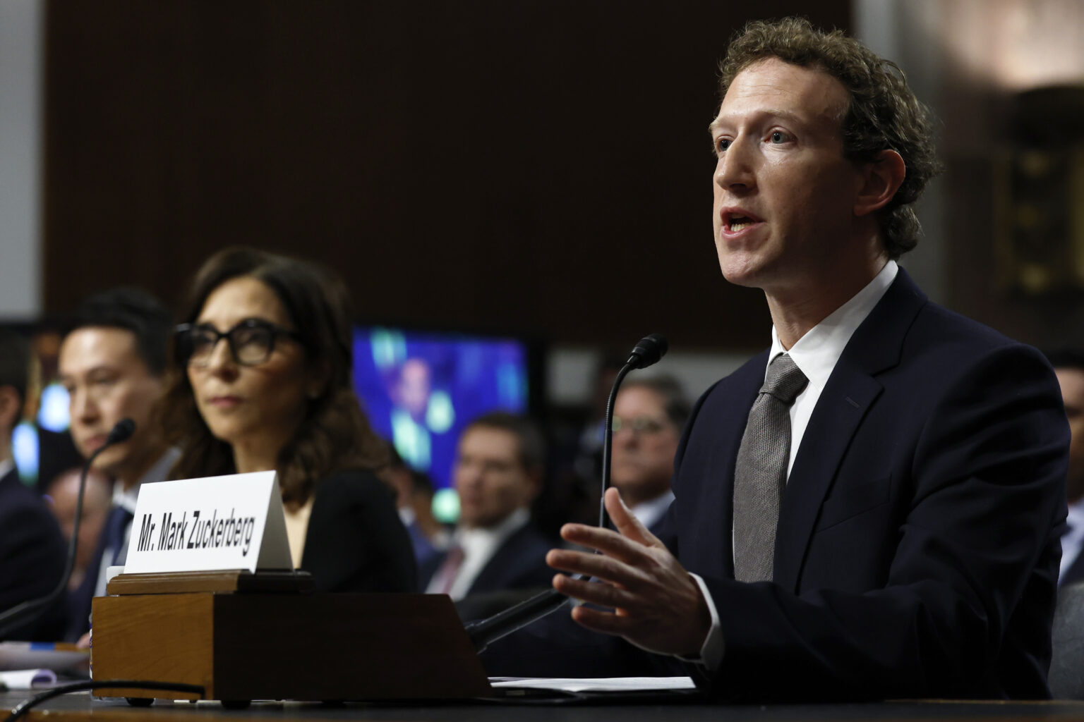 Mark Zuckerberg-Meta-Facebook-Instagram-antitrust court-FTC
