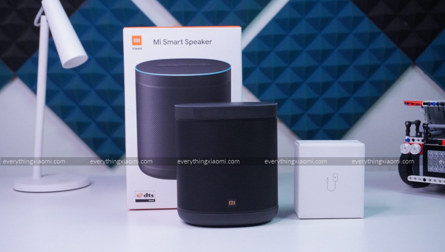 Xiaomi smart speaker-Xiaomi mesh system-XiaoAI assistant-2025 speaker-smart home technology