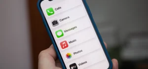Apple-iOS 19-accessibility features-App Store labels-Braille-Live captions