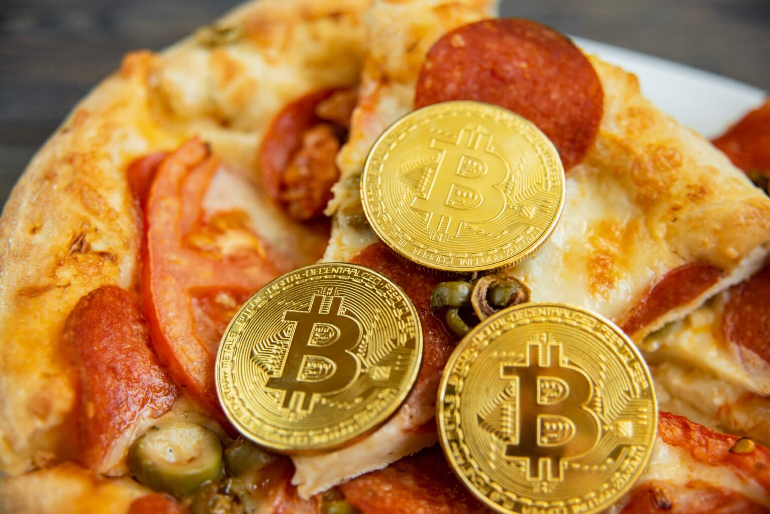 Bitcoin pizza day-Nobitex-Cryptocurrency-Blockchain-Bitcoin investment