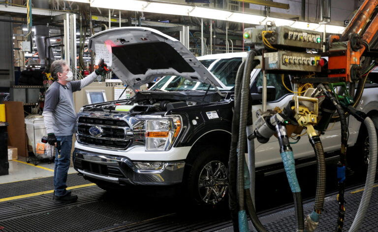 Ford factory theft-car industry security-auto parts-Ford factories-supply chain