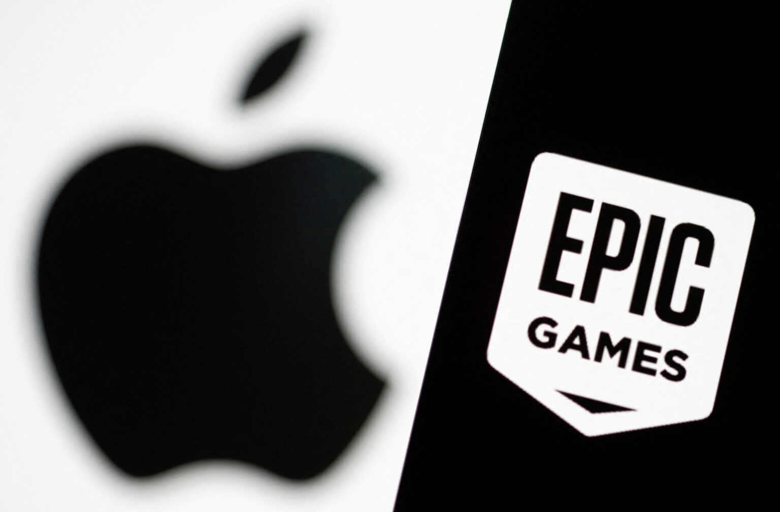 Fortnite-App Store-Epic Games-Apple-In-App Payment-Gaming Industry