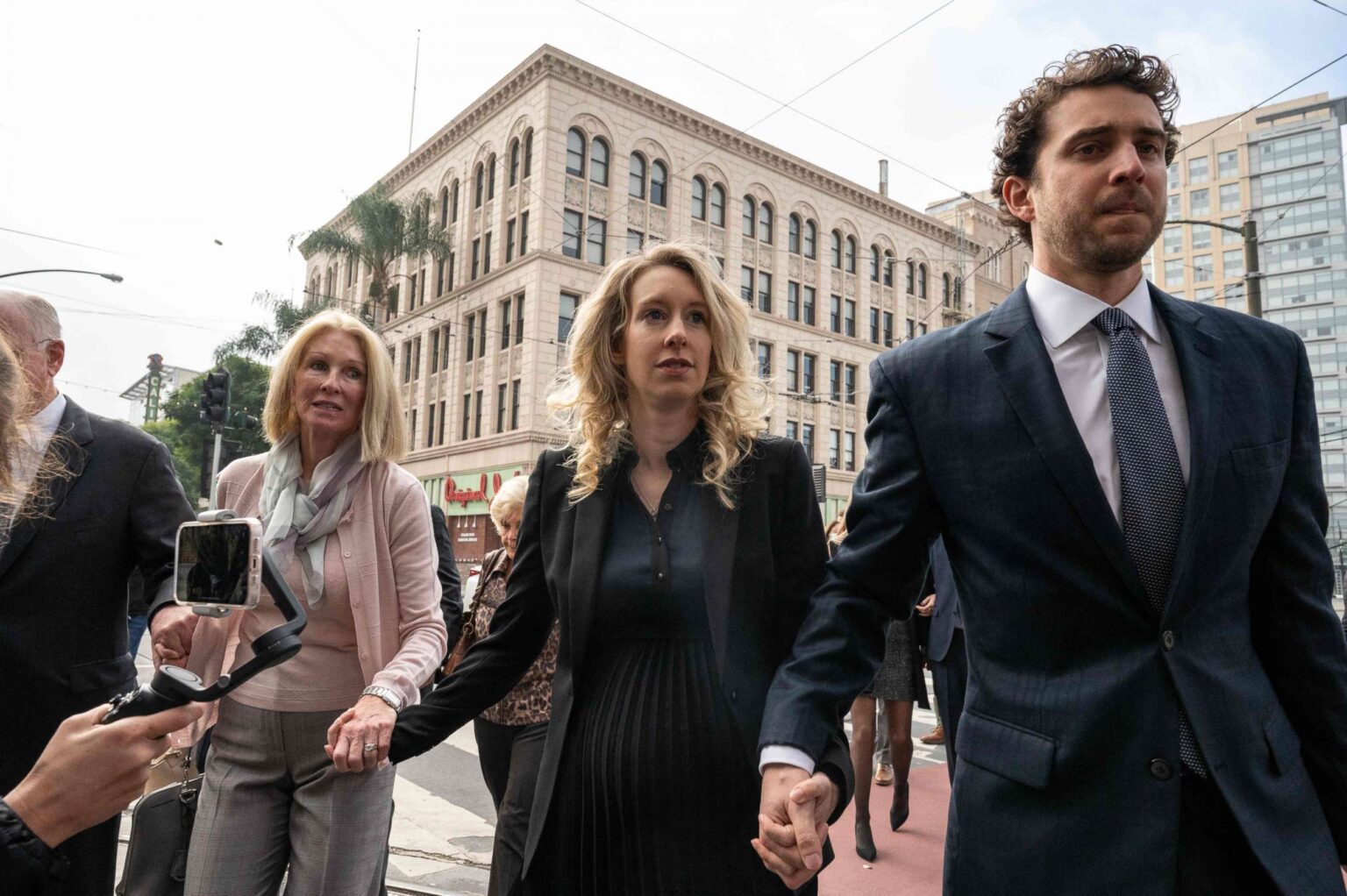 Haemanthus-Theranos-blood analysis-Billy Evans-Elizabeth Holmes-medical technology-funding