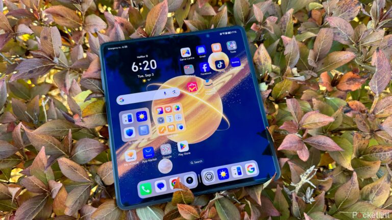 Honor Magic V3-Galaxy S25 Edge-thinnest phones-Honor Samsung competition-foldable phone thickness
