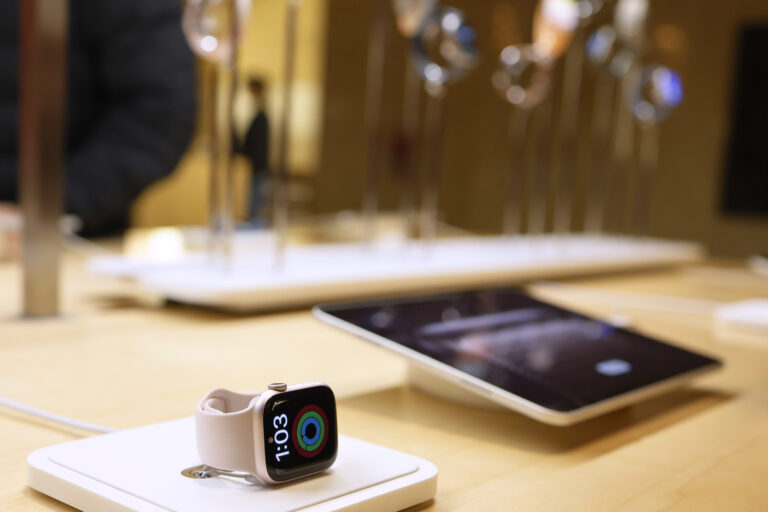 Jony Ive-AI devices-responsibility in technology-OpenAI-Apple design