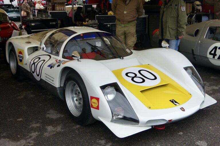 Porsche 910-Sports car-Porsche history-Porsche auction-Test model