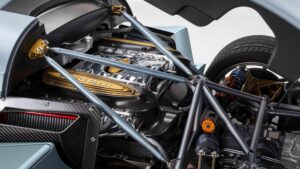 supercar-Katla-Giamaro-Pagani-car-carbon fiber chassis-V12 engine