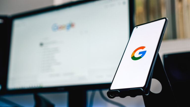 Google-Pixel 10-AI-Smartphone Design-Pixel phone