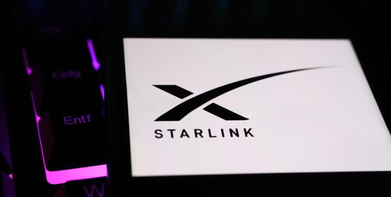 satellite internet-Apple-Project Eagle-Emergency SOS-Starlink